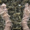 Christian-Didelot_vu d'en haut mes pieds dans l'eau sont les plus beaux.jpg